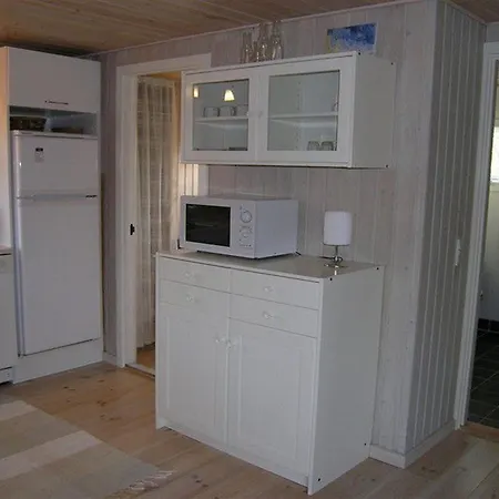 Three-bedroom Holiday In * Hals